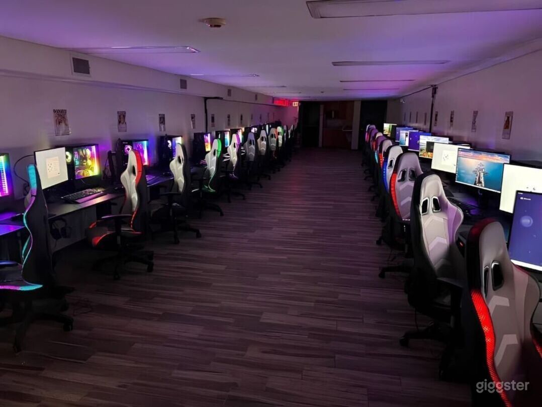 Esports Lounge (Upper Level)