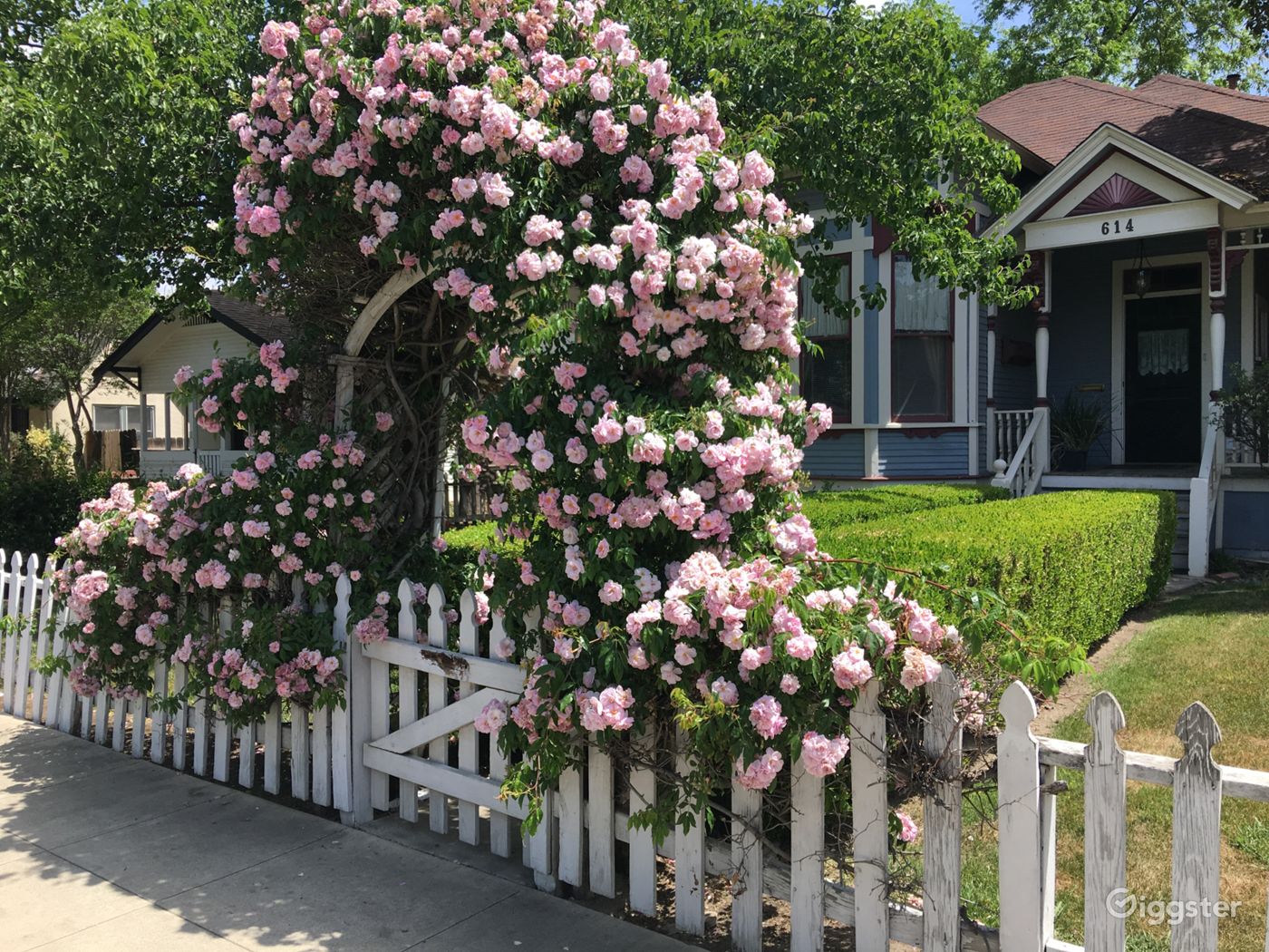 1904 Eastlake Victorian Residence Rent this location on Giggster