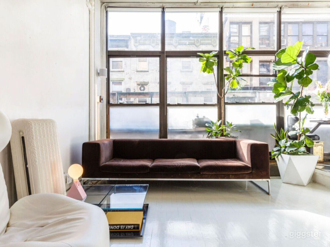 Stunning Downtown Luxury Loft | Rent this location on Giggster