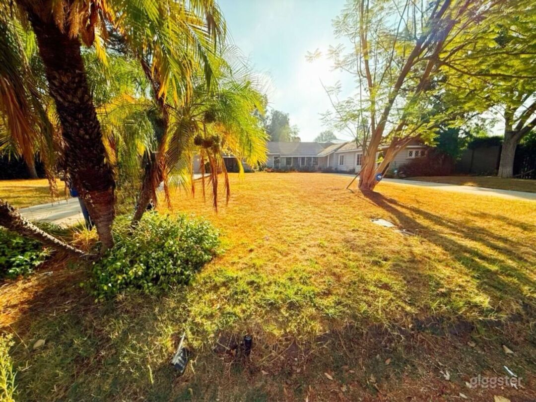 Timeworn Vintage Ranch on Sprawling Acre of Land! | Rent this location ...