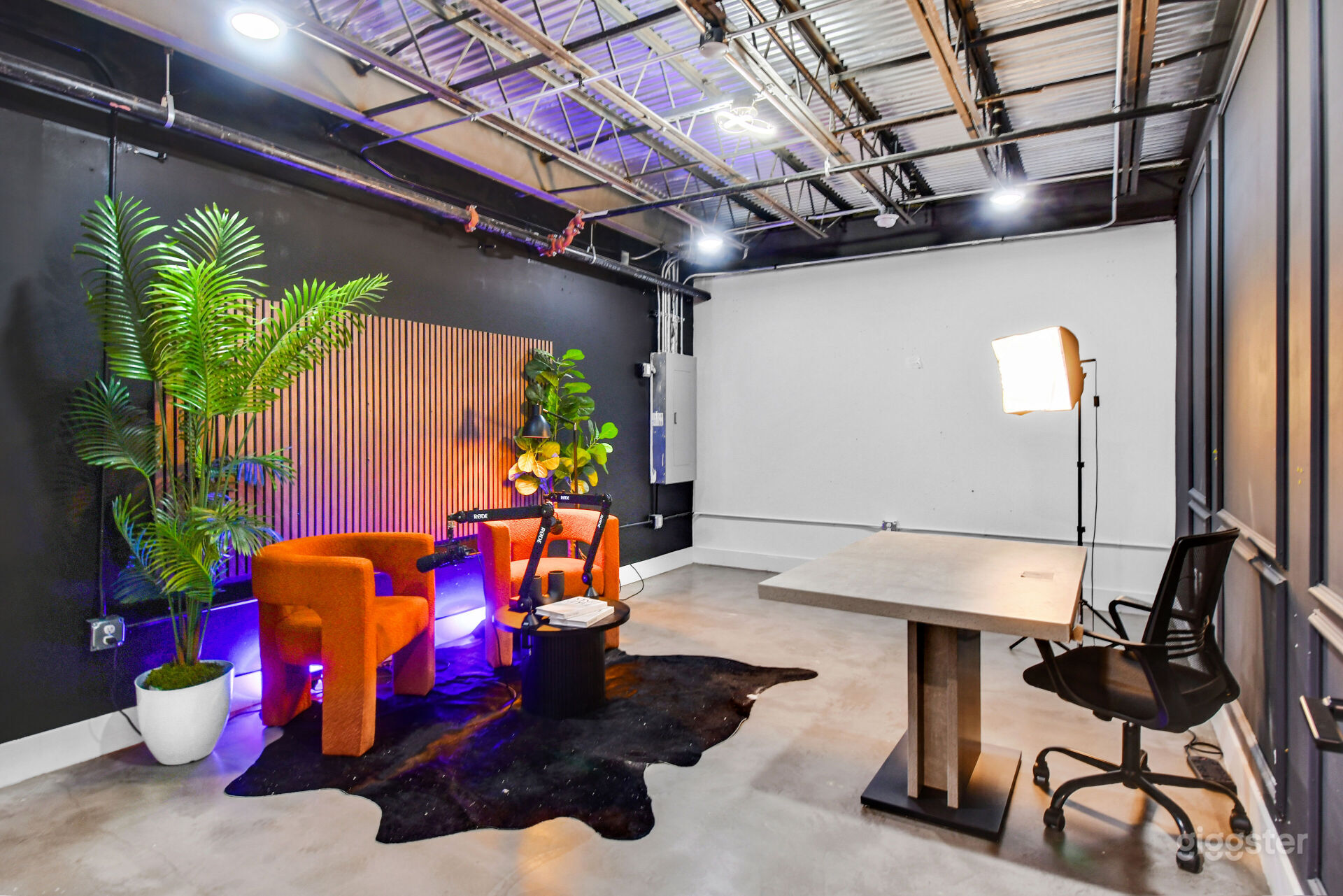 Recording Studios for Rent in San Antonio | Music Studio Spaces