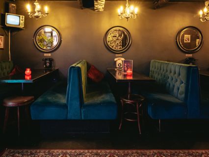 Hidden 70s porn-inspired bar | Rent this location on Giggster