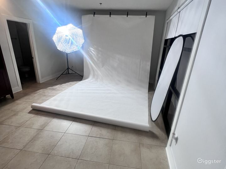 Midtown photo studio Rent this location on Giggster