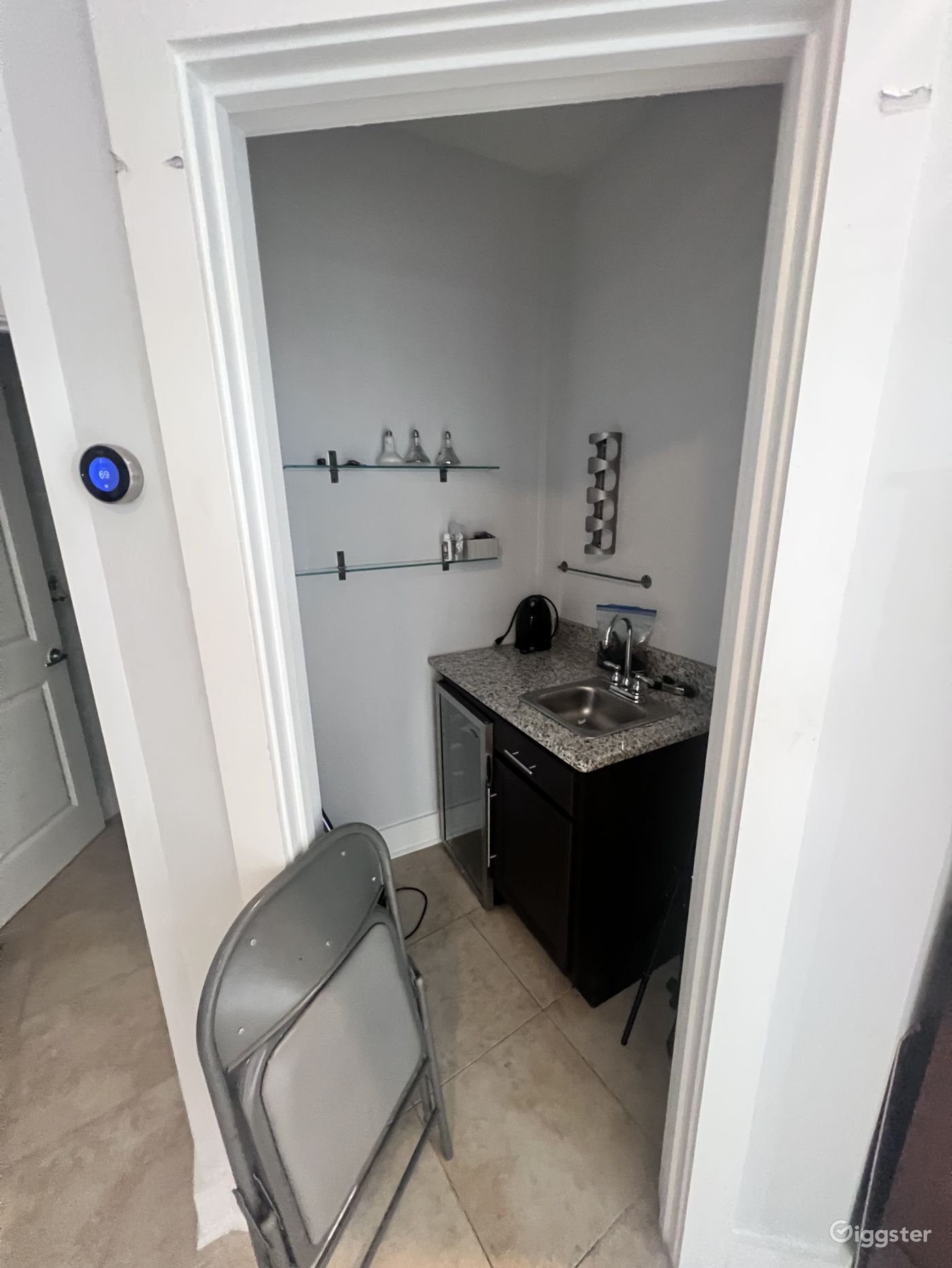 Midtown photo studio Rent this location