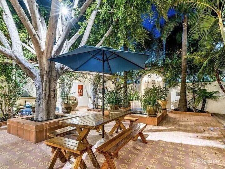 Mediterranean Hollywood Villa Rent this location on Giggster