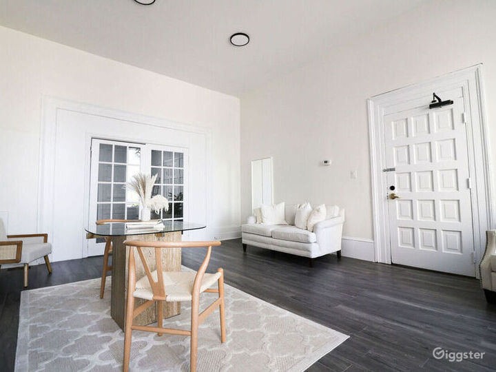 Natural light photography studio Rent this location on Giggster