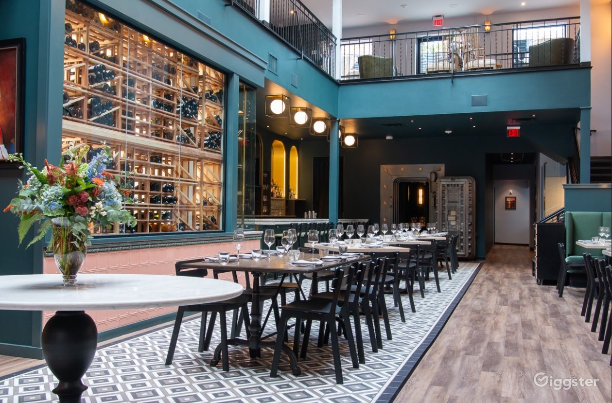 Main Dining & Bar in Cincinnati Rent this location on Giggster