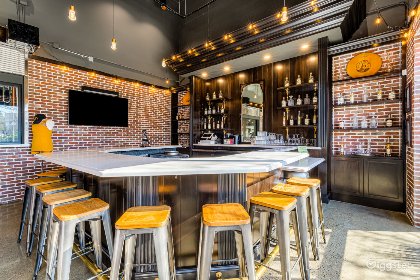 Stylish Tasting Room/Event Space/Bar Rent this location on Giggster