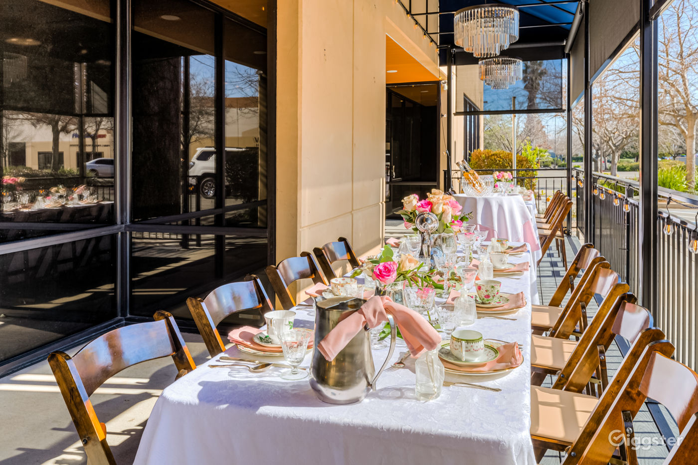 Stylish Tasting Room/Event Space/Bar Rent this location on Giggster