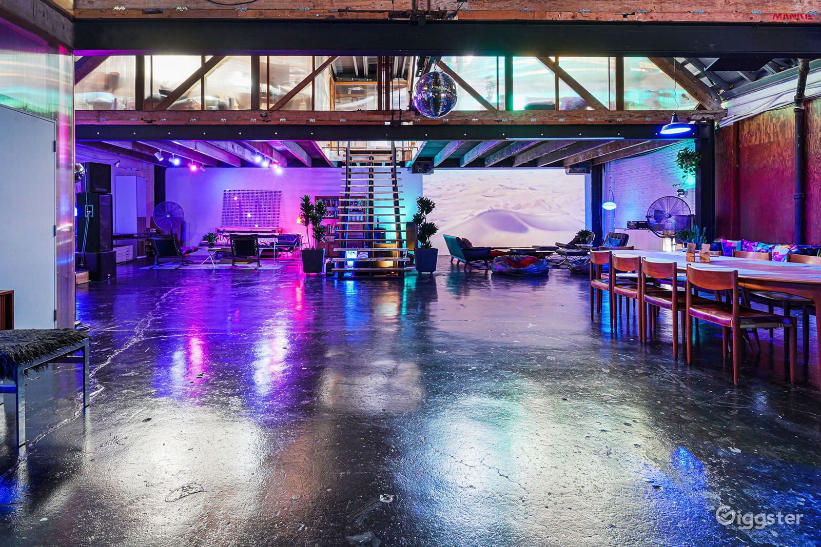 warehouse　Lot2144 537 Ceres Ave: Industrial Warehouse Loft for Rent in Downtown LA