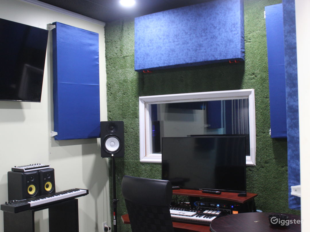 Music Recording Studio in Keyport, NJ Rent this location on Giggster