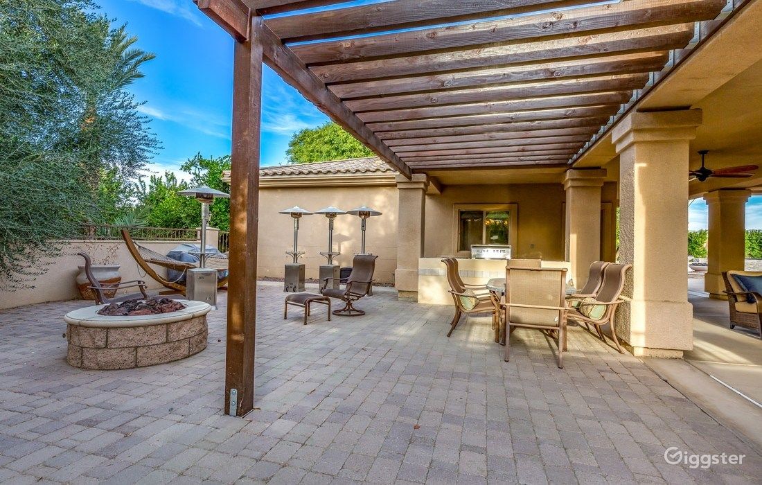 The Date Palm Estate Rent this location on Giggster