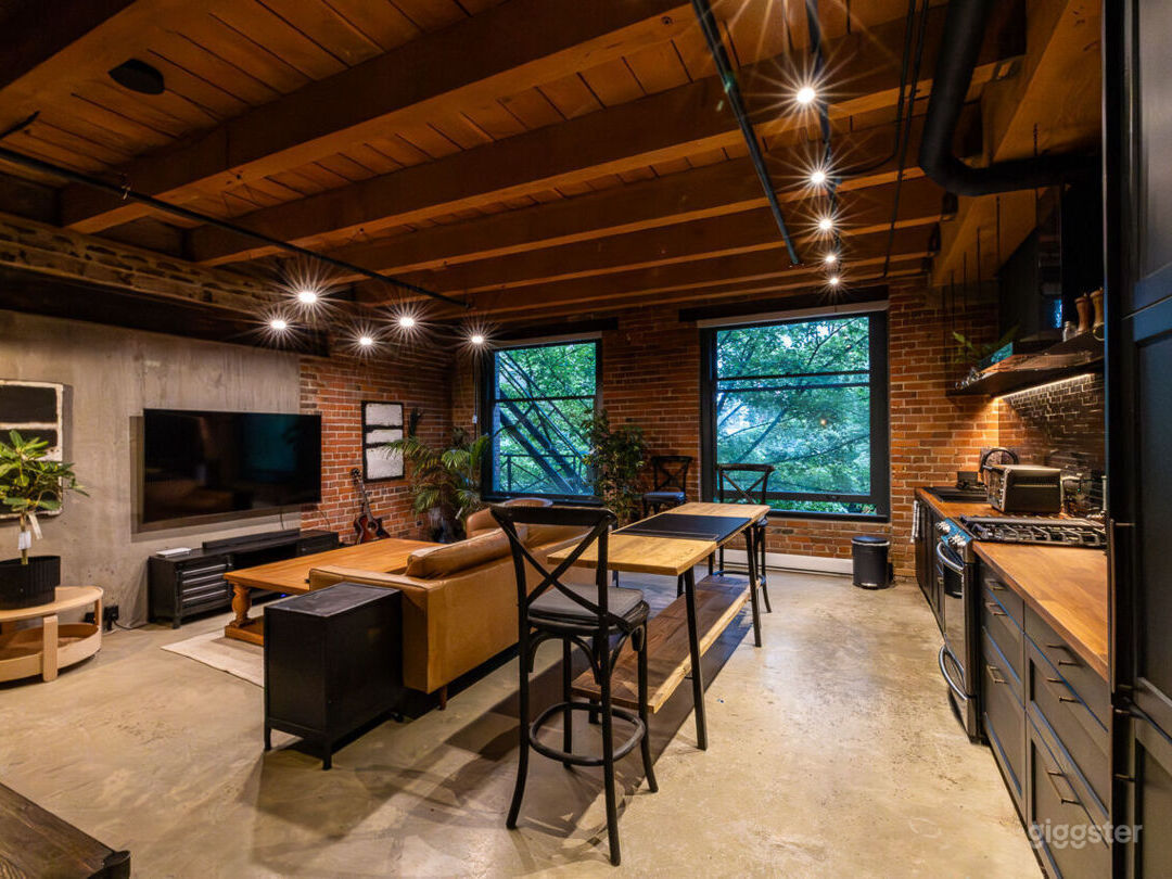 Stylish Industrial Loft • Historic Gastown | Rent this location on Giggster