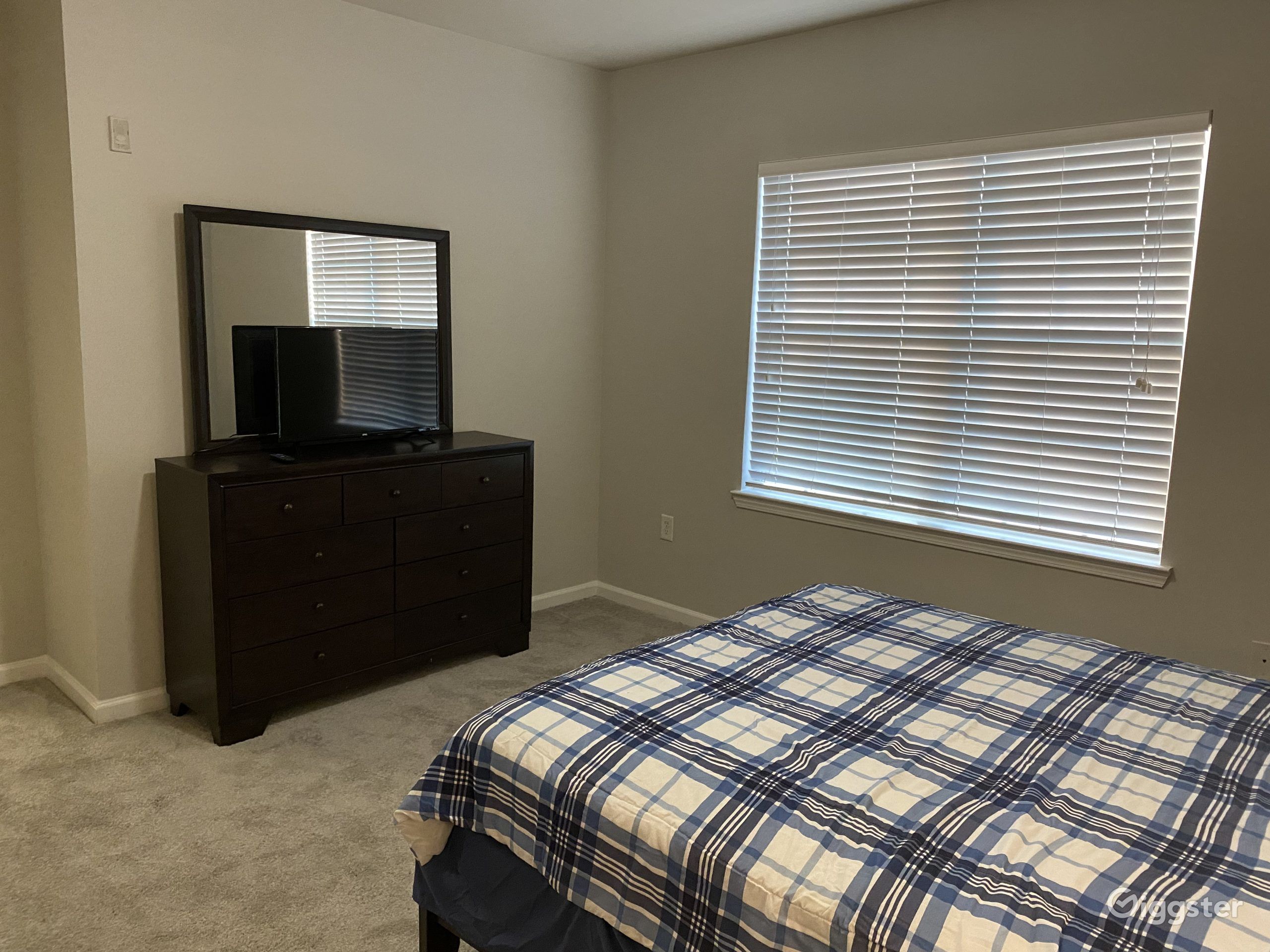 Apartment Rent this location on Giggster