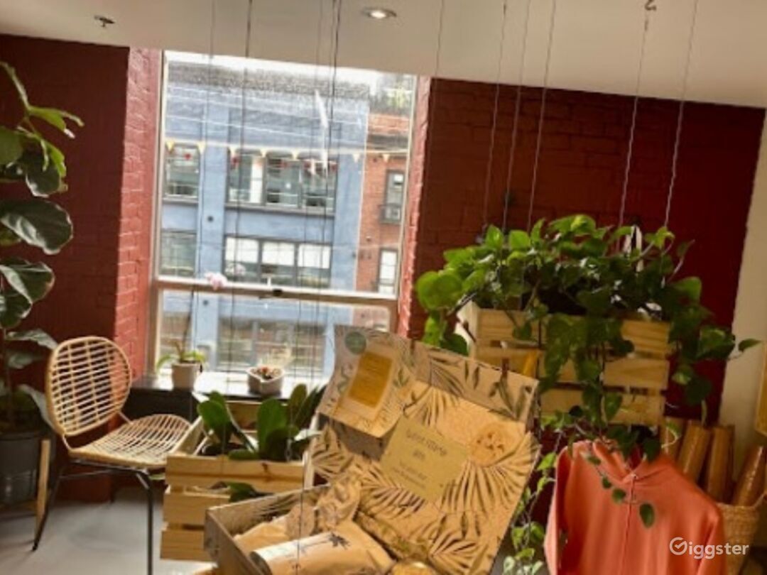 Amazing Yoga and Fitness Studio in Yaletown Photo 4
