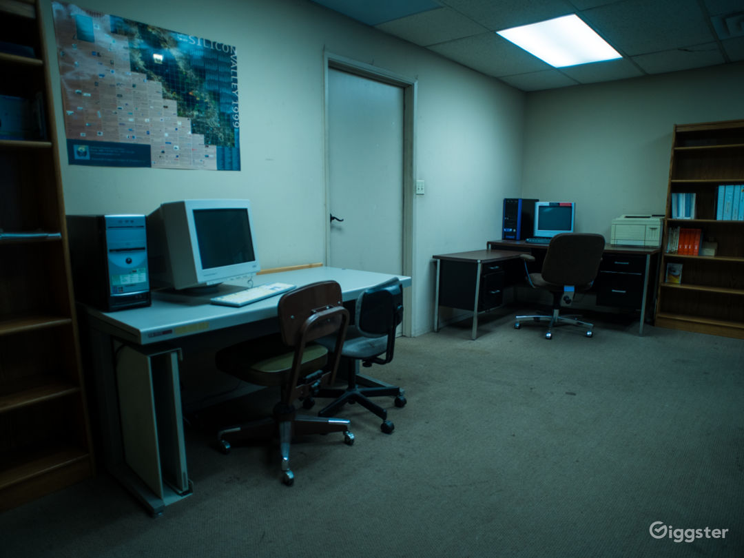 90s Retro Office Space Rent this location on Giggster
