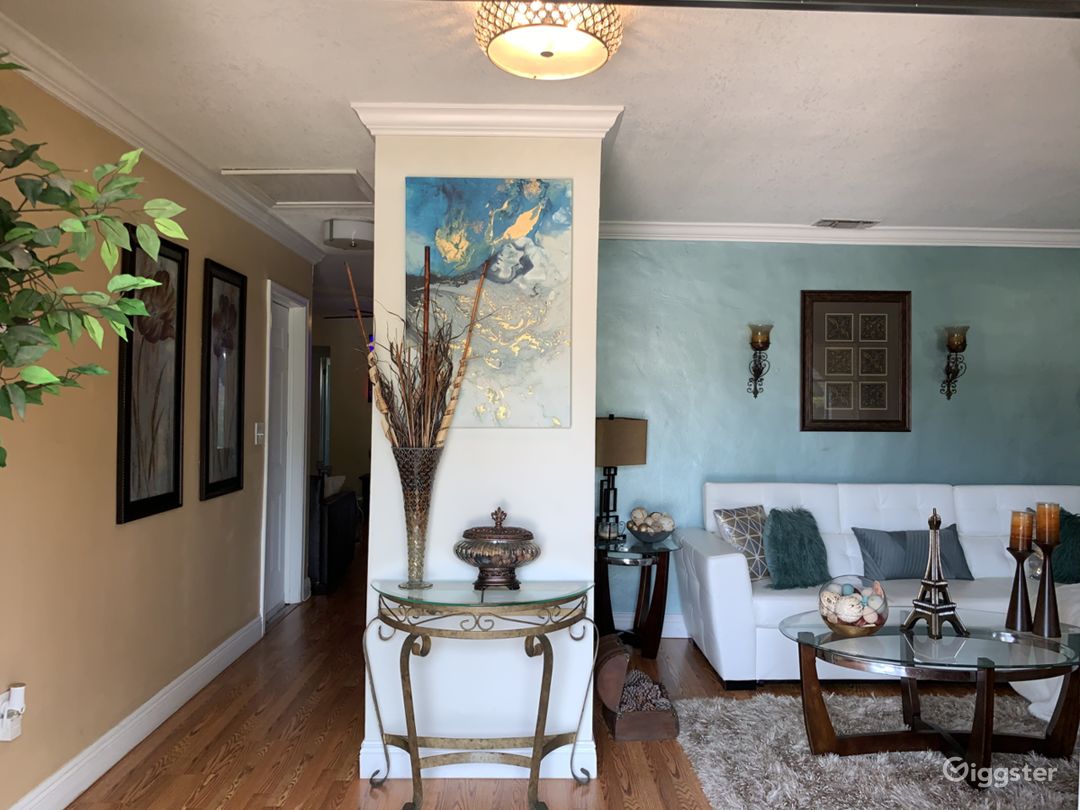  Luxury Lifestyle with Private Pool 