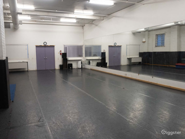 Dance Studio Rent this location on Giggster
