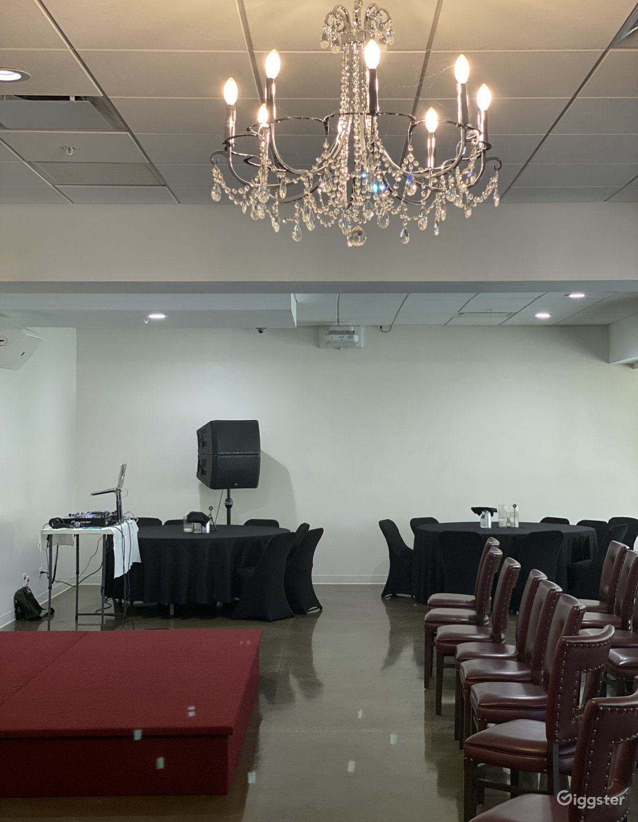 Banquet Event Room Rent this location on Giggster