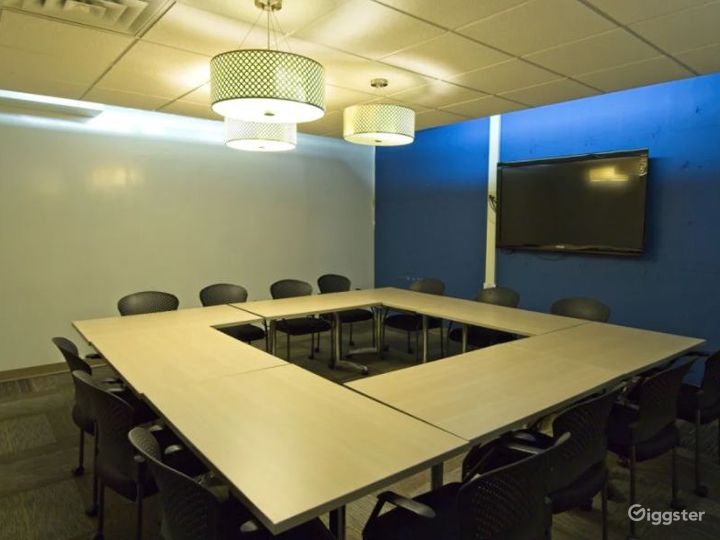 Meeting Rooms in Excelsior Rent this location on Giggster