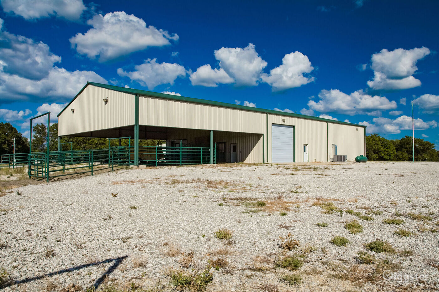 Working Cattle Ranch in Choctaw County Rent this location on Giggster