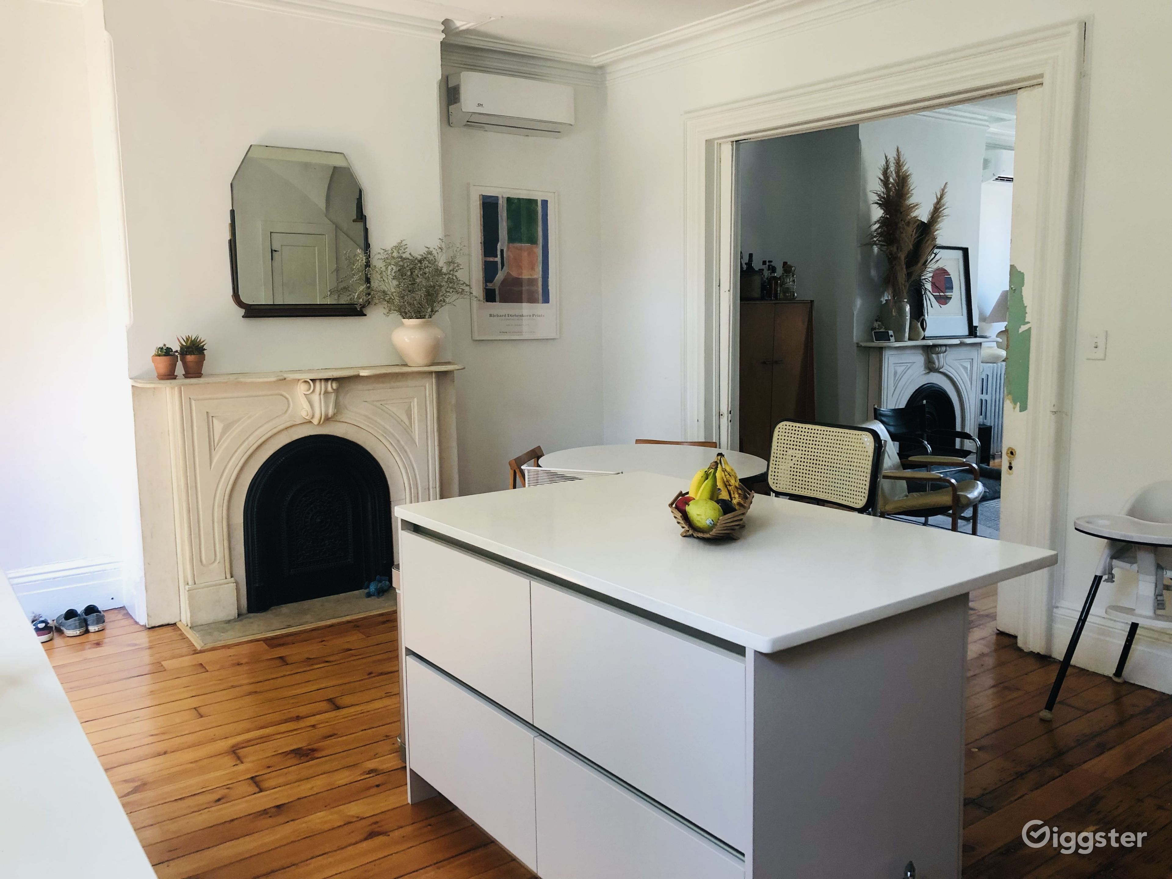 Historic Brownstone with tons of natural light Rent this location on