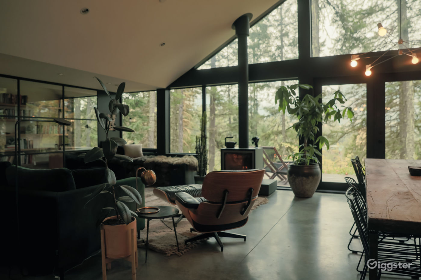 Contemporary Home, Nelson, BC Rent this location on Giggster