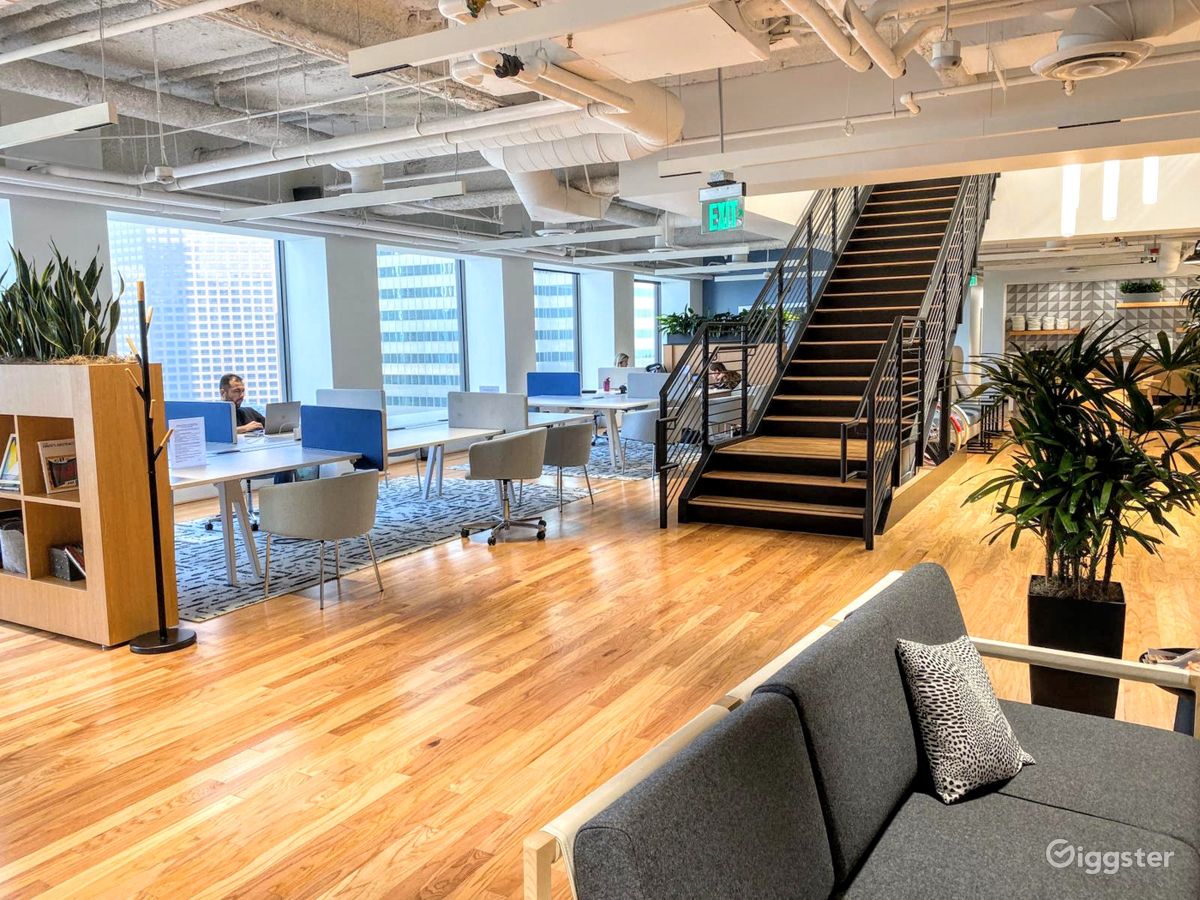 Executive Offices w/ Skyline Views of Downtown LA Rent this location
