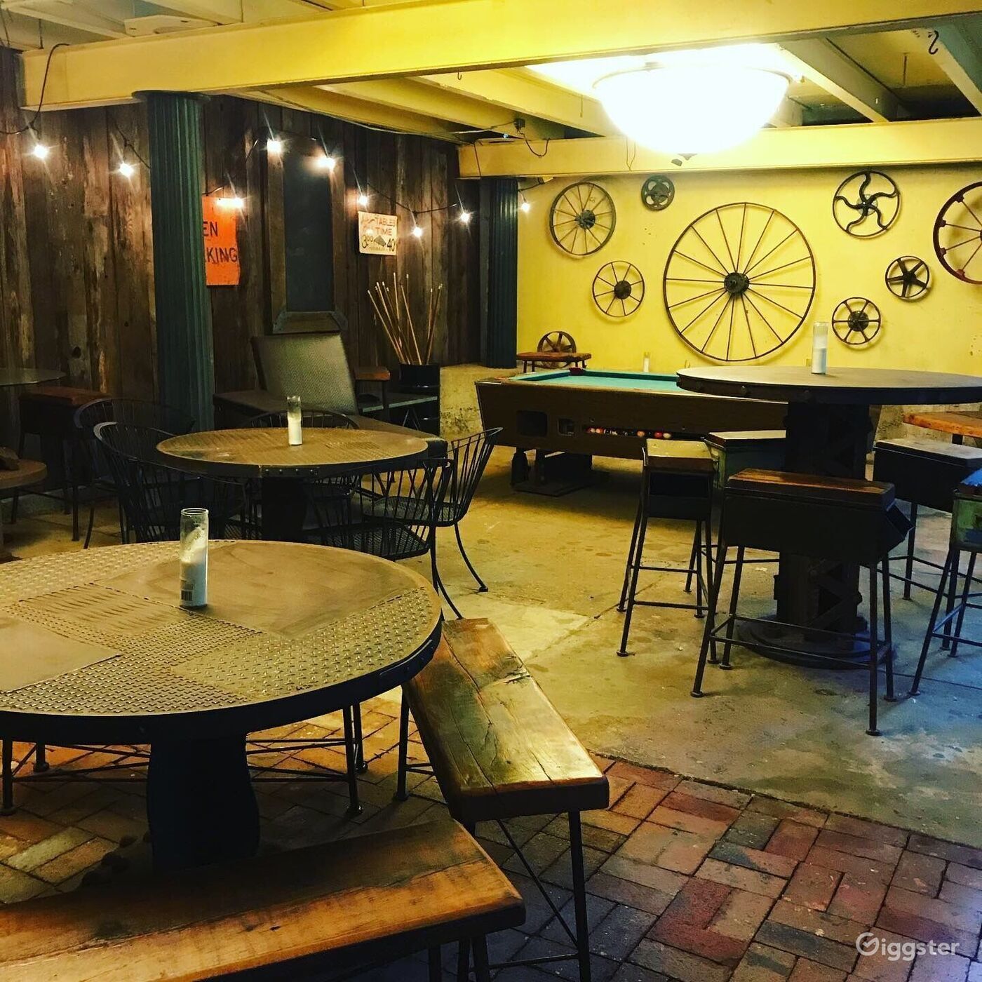 Urban Industrial Gallery/Event Space Rent this location on Giggster