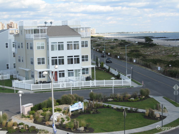 Ground Floor 1 BR Apt By The Ocean in Rockaway Beach Rent this