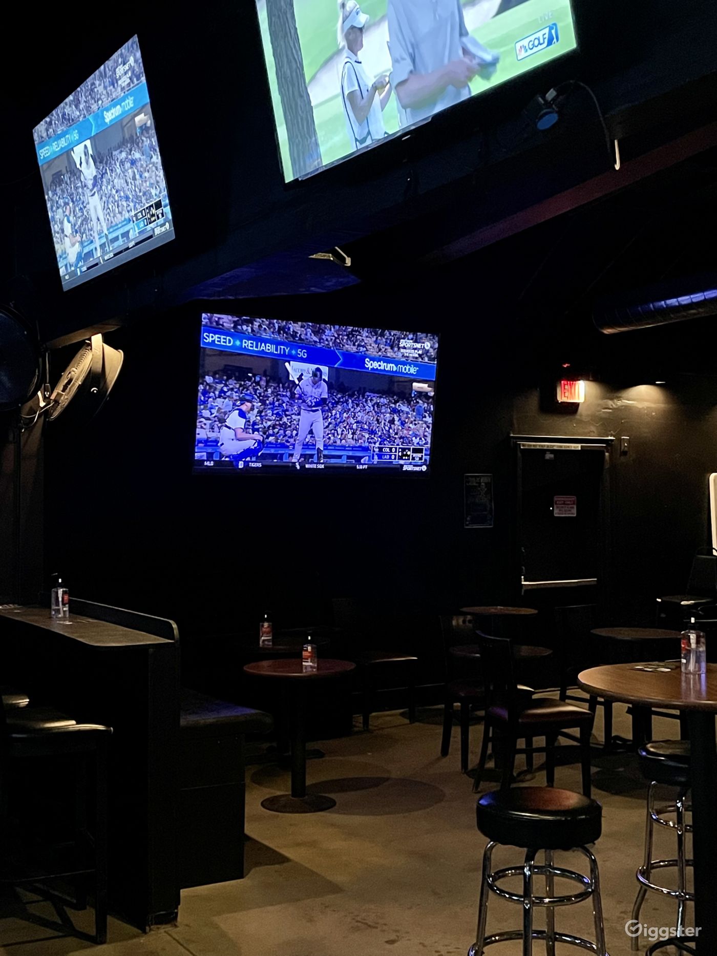 Sports Bar & Music Venue Rent this location on Giggster