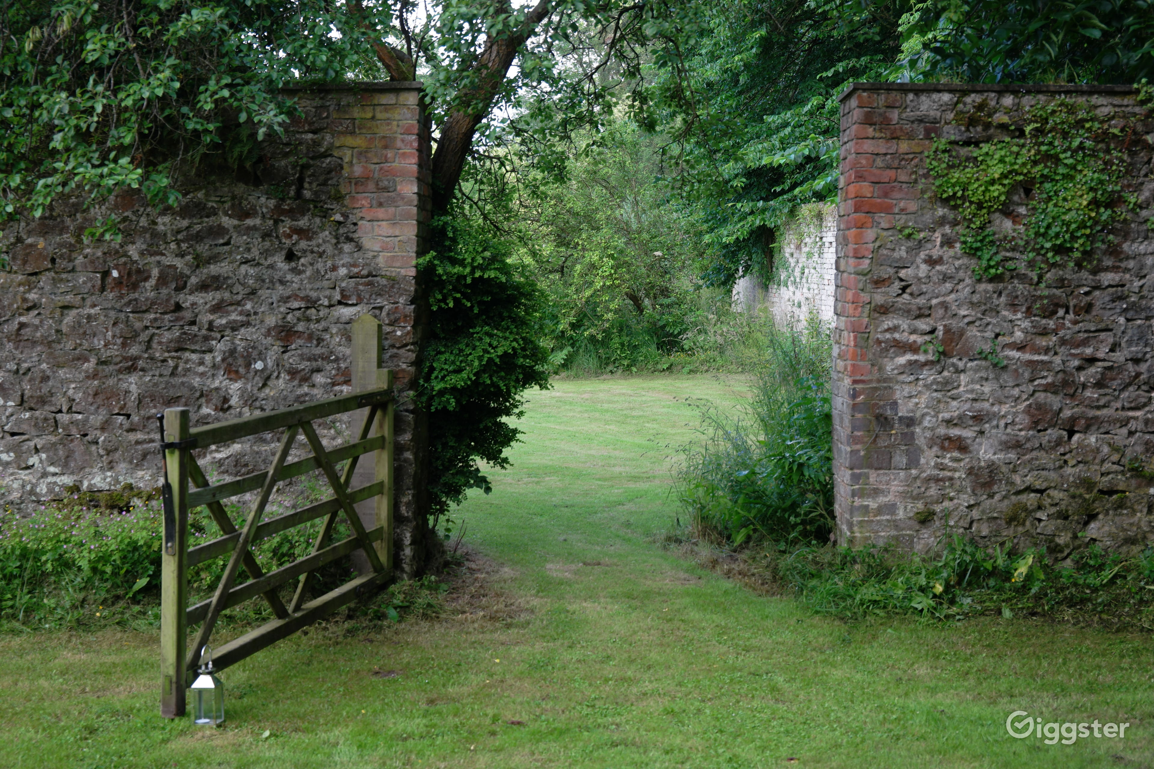 The Segrwyd Hall Estate, North Wales Rent this location on Giggster