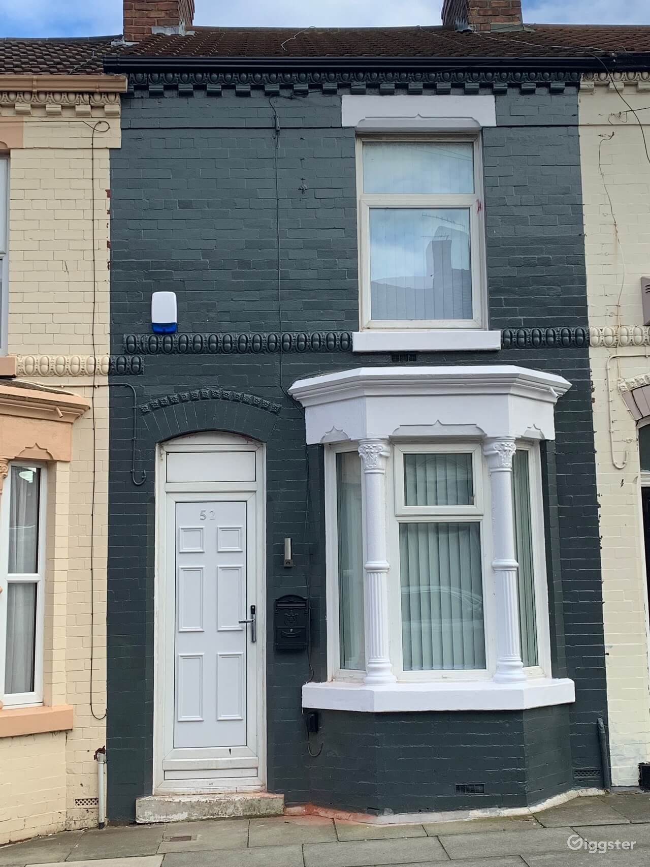 Whole House for Exclusive on Harrow Road Rent this