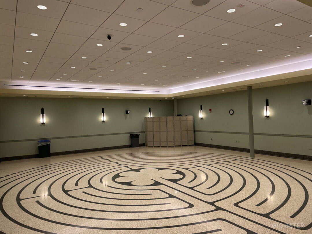 Labyrinth Room Example The Labyrinth NYC: Affordable Film & Photo Studio Space | Giggster