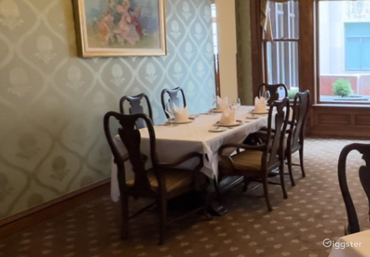 The Fountain Room in Kalamazoo Rent this location on Giggster