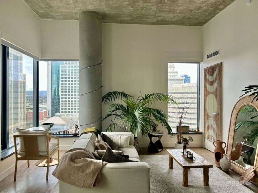 Downtown Loft with Bay View | Rent this location on Giggster
