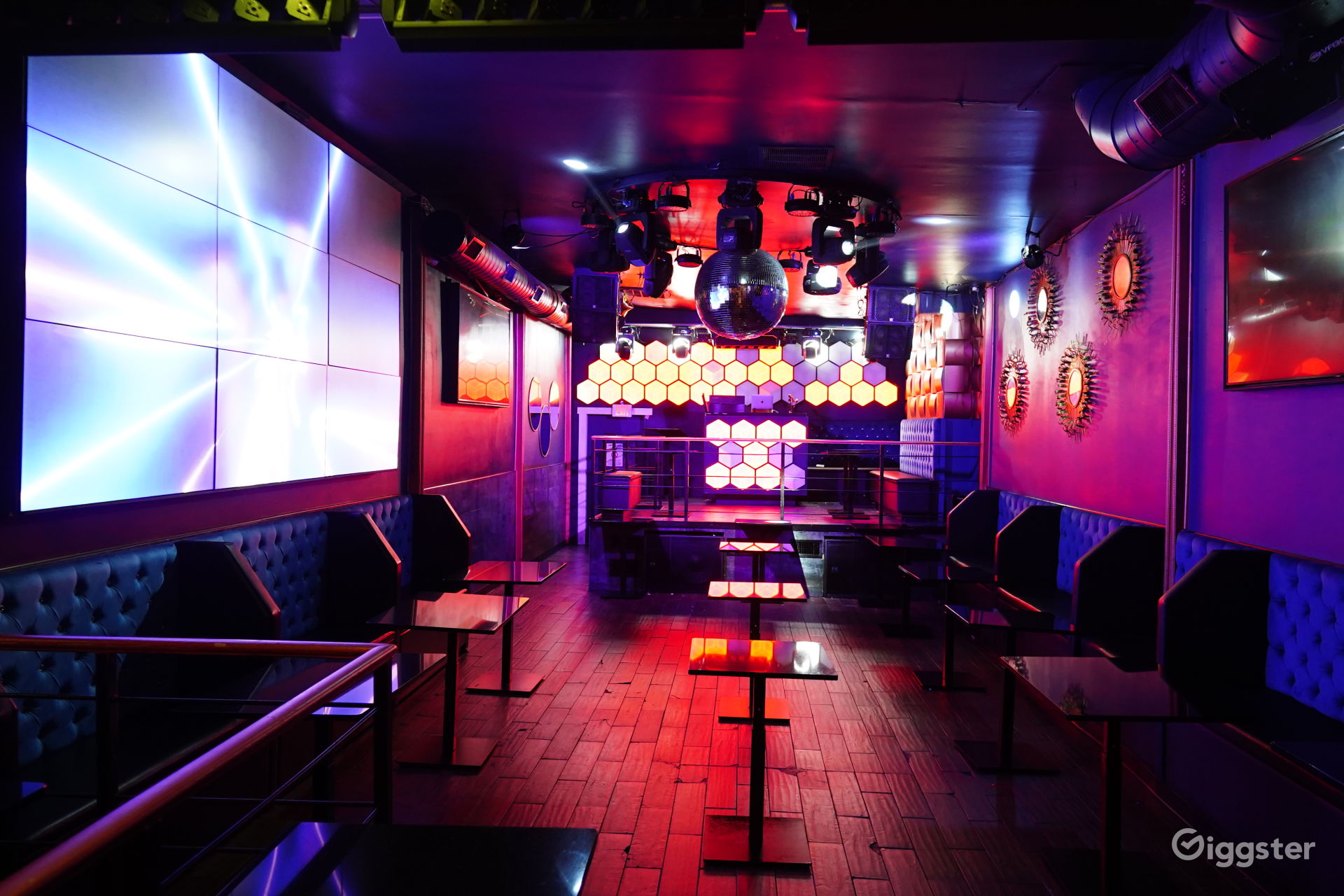 night-club-lounge-space-all-inclusive-lighting-sound-sytem-rent