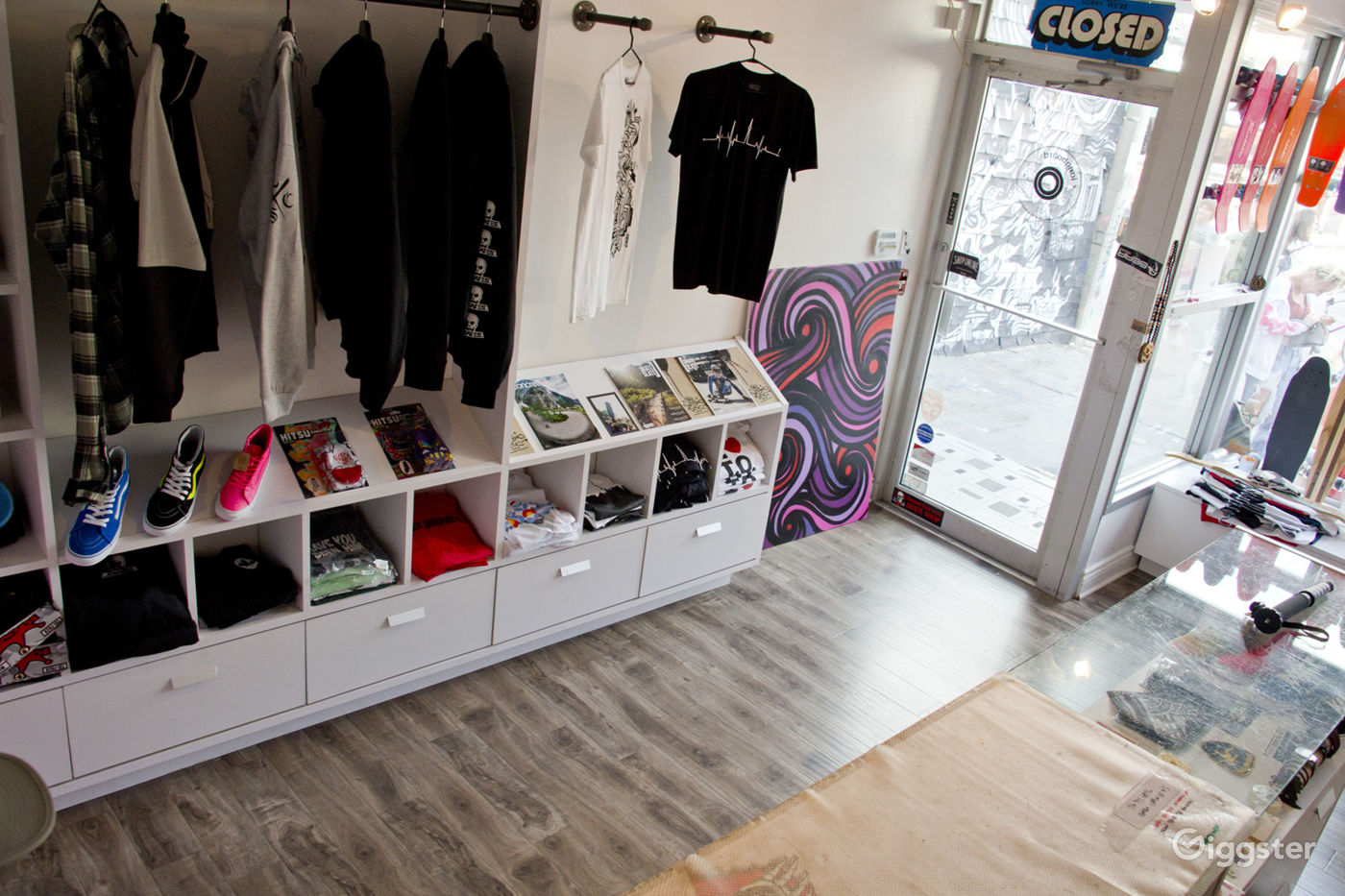 Kensington Market Boutique Rent this location on Giggster