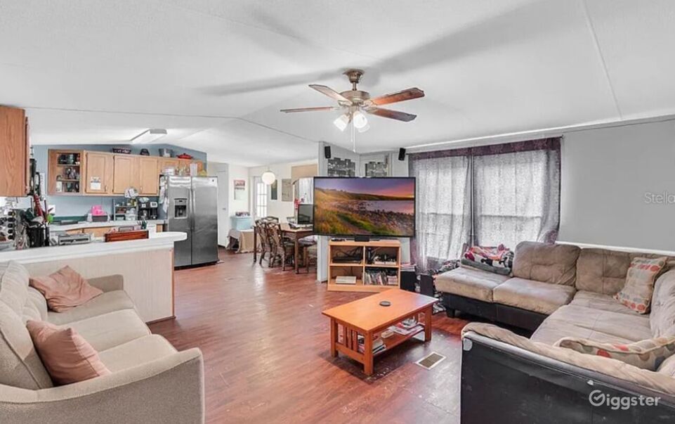 1989' mobile home Rent this location on Giggster