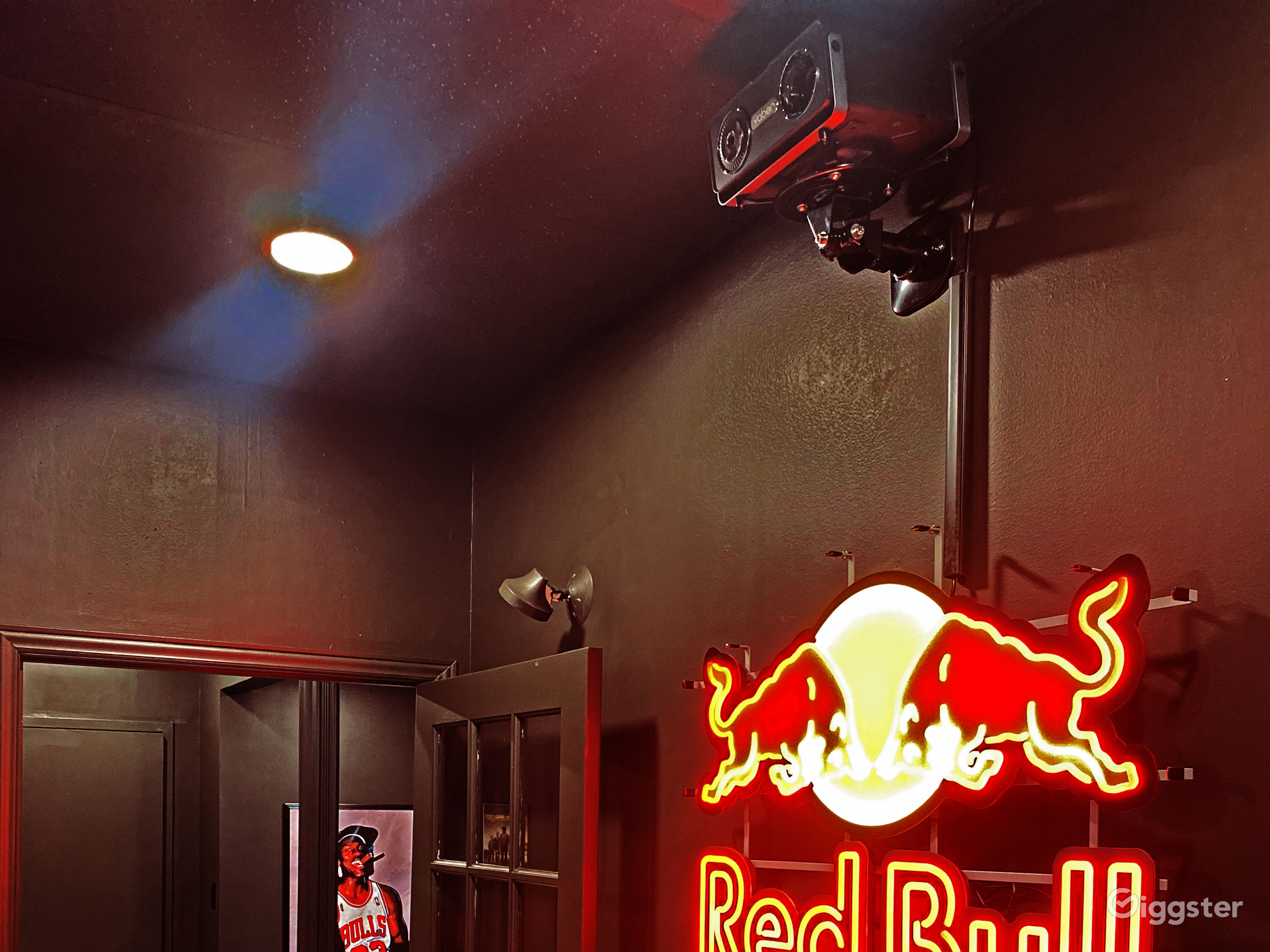 Party Rental Space Unit 2 Rent this location on Giggster