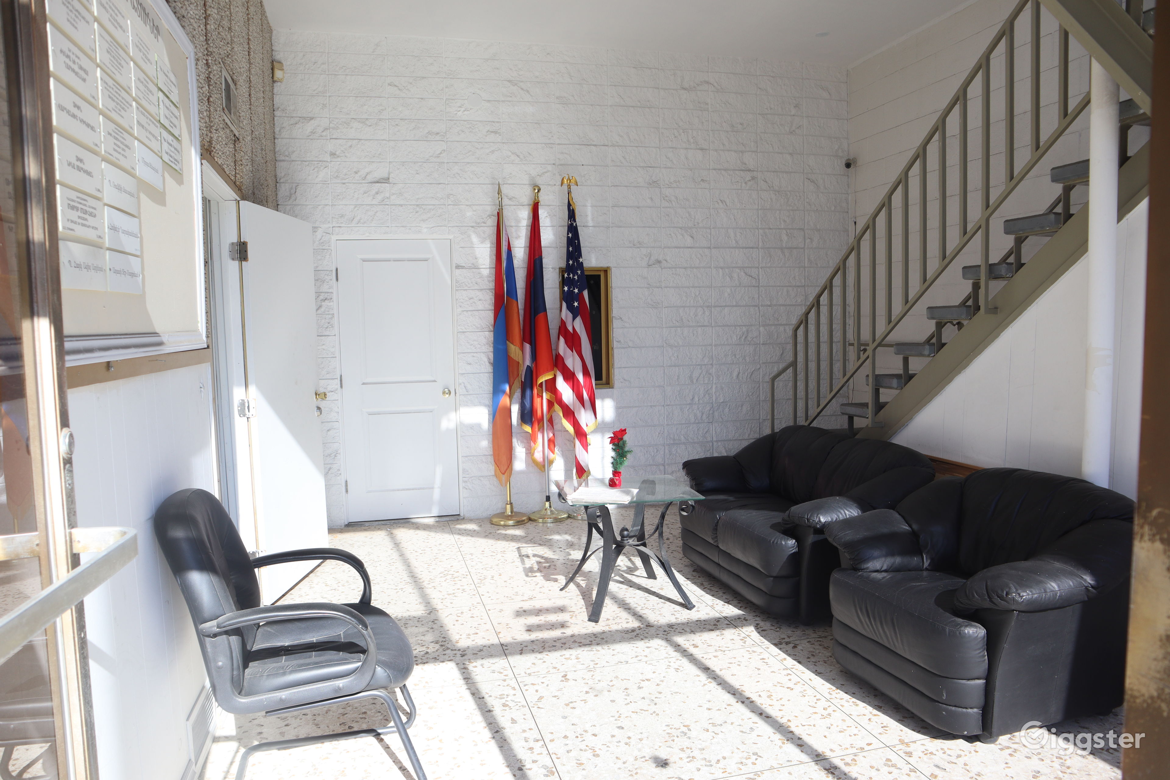 Cafeteria Dining hall Rent this location on Giggster