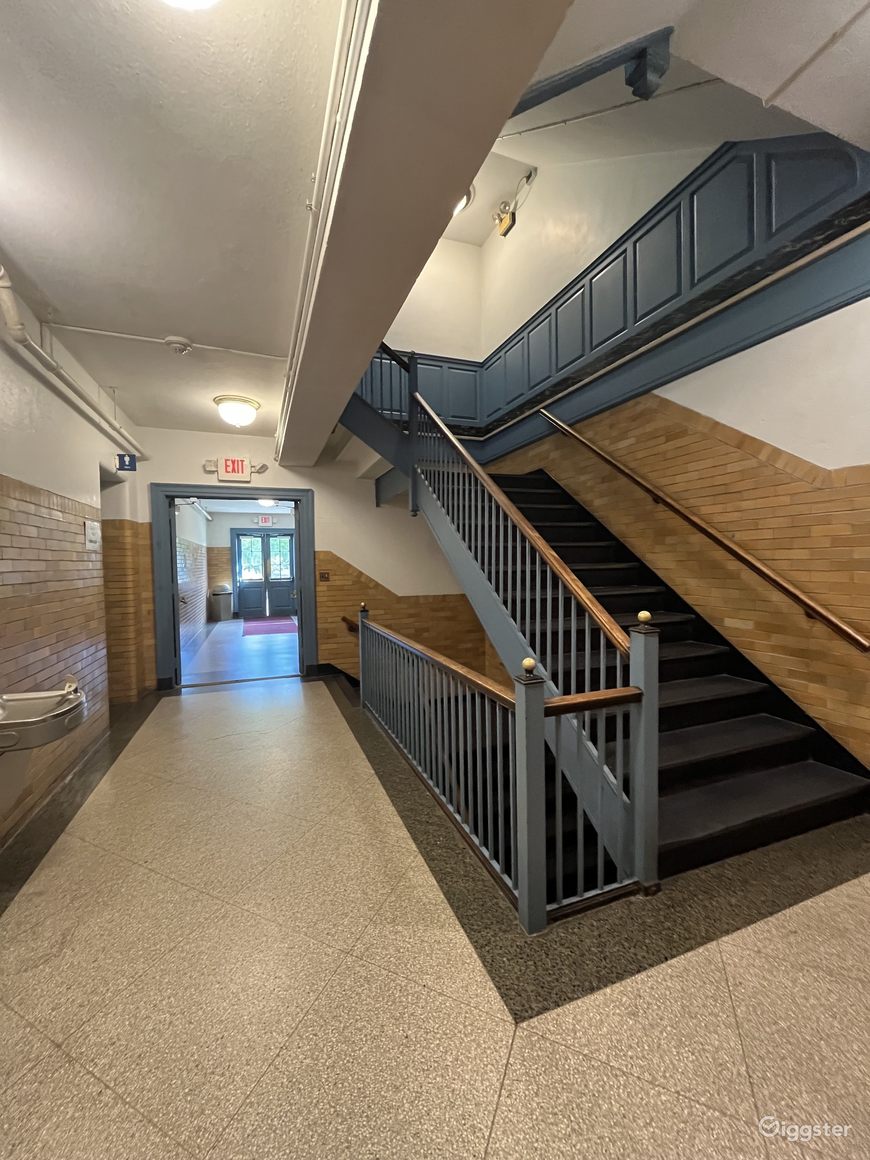 Old Movie Theatre & Town Hall Rent this location on Giggster