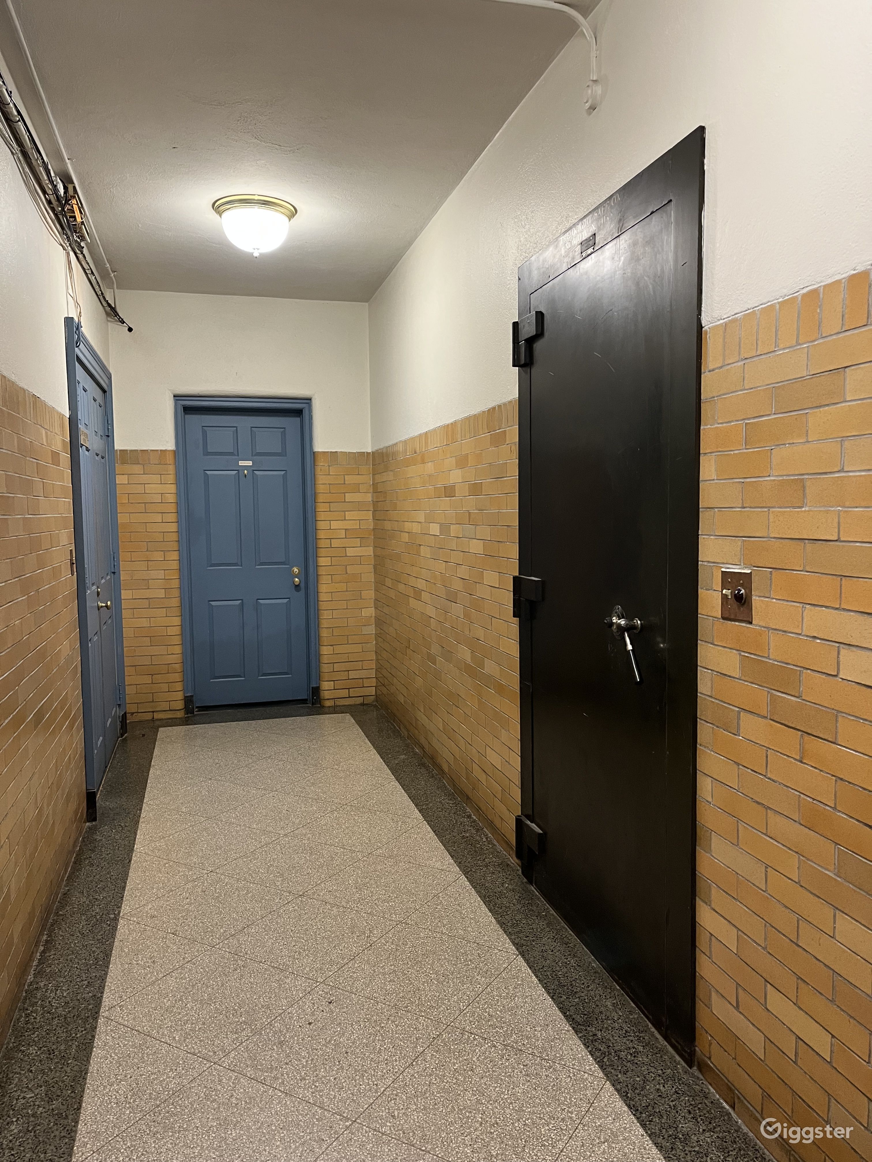 Old Movie Theatre & Town Hall Rent this location on Giggster