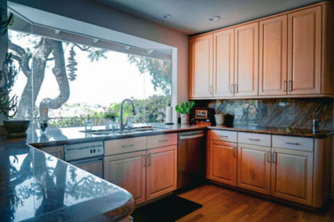 Canyon Oasis in Tarzana Photo 2