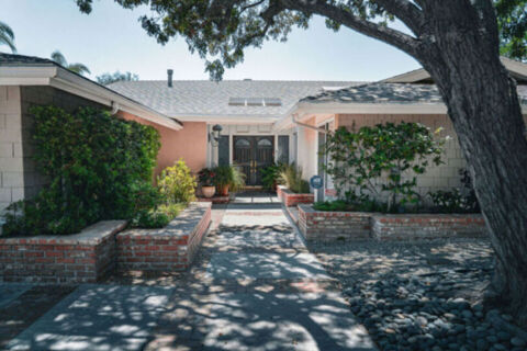 Canyon Oasis in Tarzana Photo 14