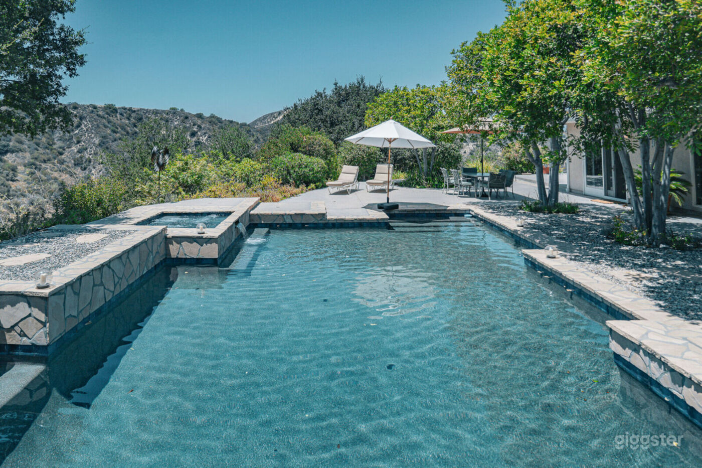 Canyon Oasis in Tarzana Photo 1