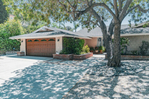 Canyon Oasis in Tarzana Photo 13