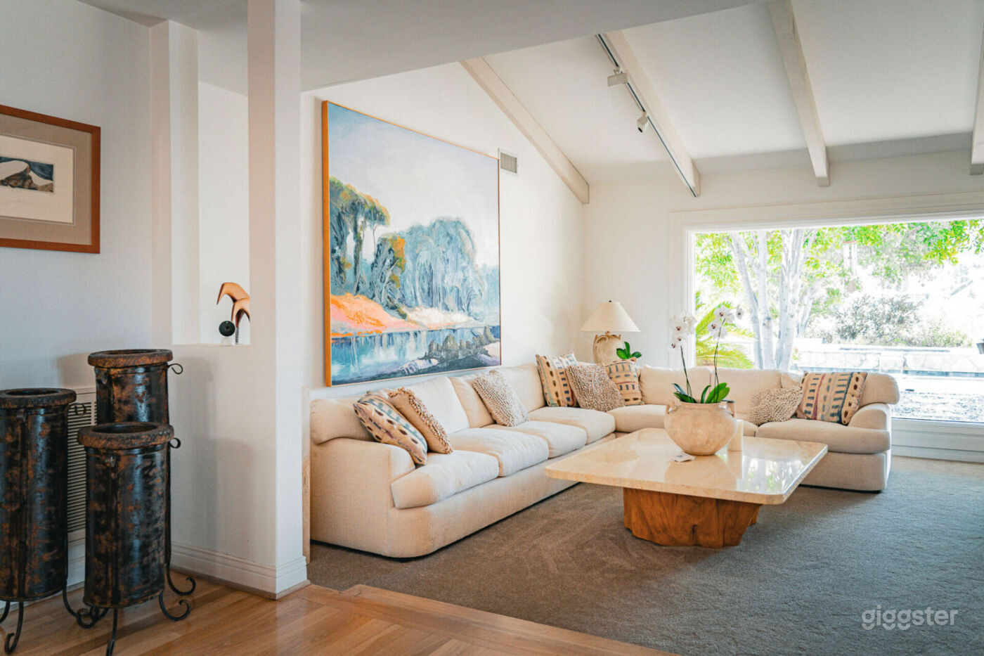 Canyon Oasis in Tarzana Photo 21