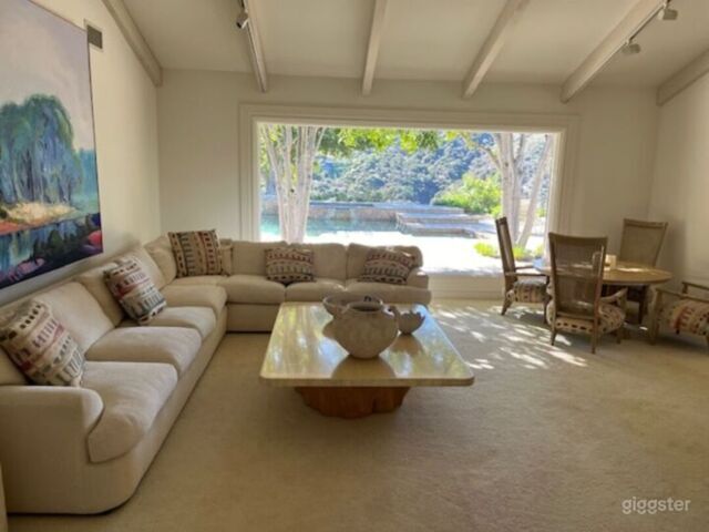 Canyon Oasis in Tarzana Photo 18