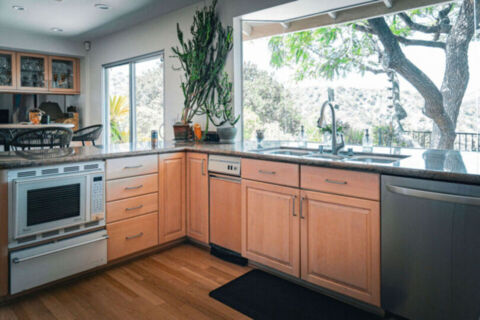 Canyon Oasis in Tarzana Photo 57